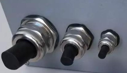 ˮ½ͷ߱أ