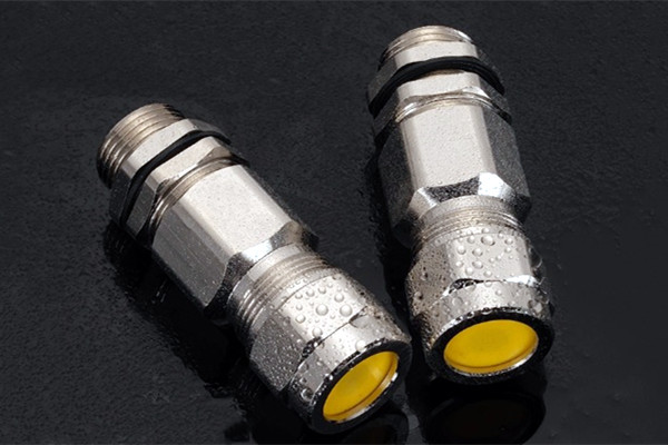 �����������Ϻ�ʵ��ͼ2